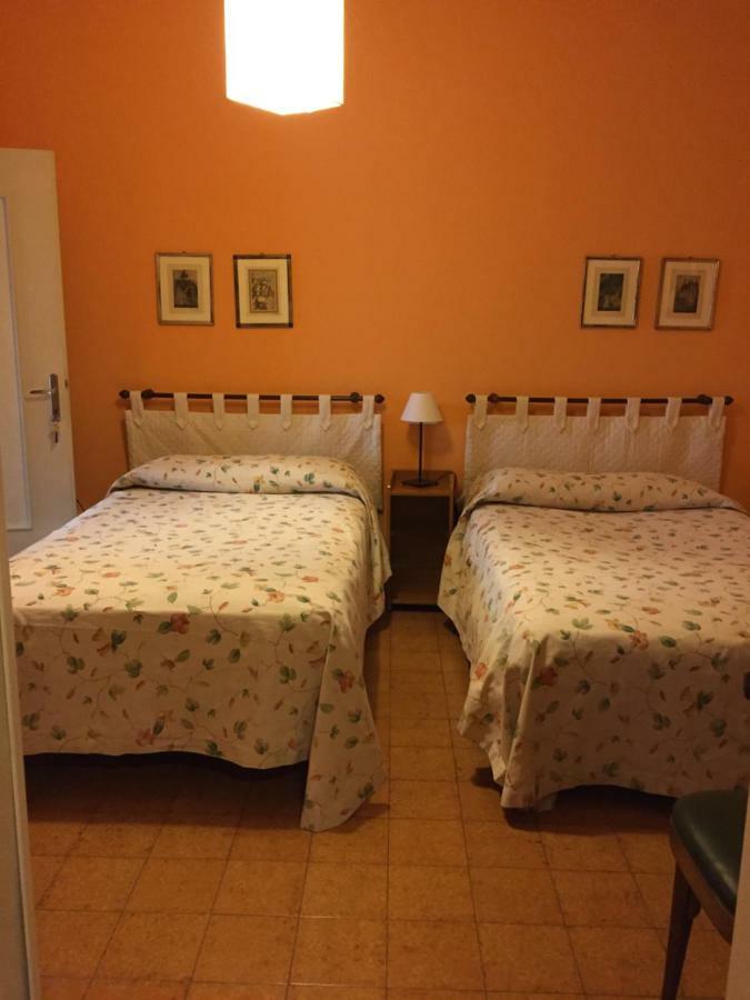 Corte Posta B&B - Parcheggio E Bagno In Camera มานโตวา ภายนอก รูปภาพ
