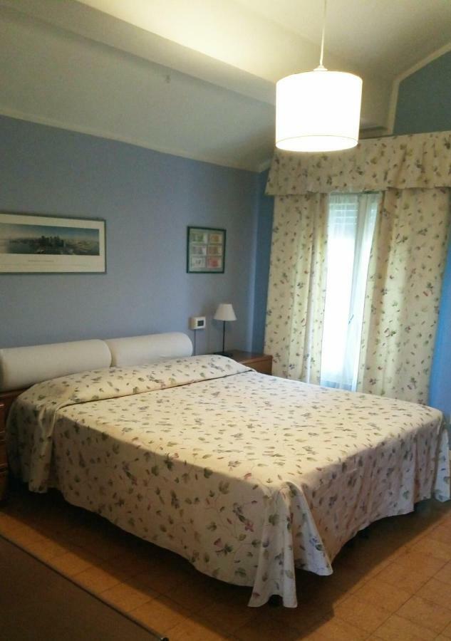 Corte Posta B&B - Parcheggio E Bagno In Camera มานโตวา ภายนอก รูปภาพ