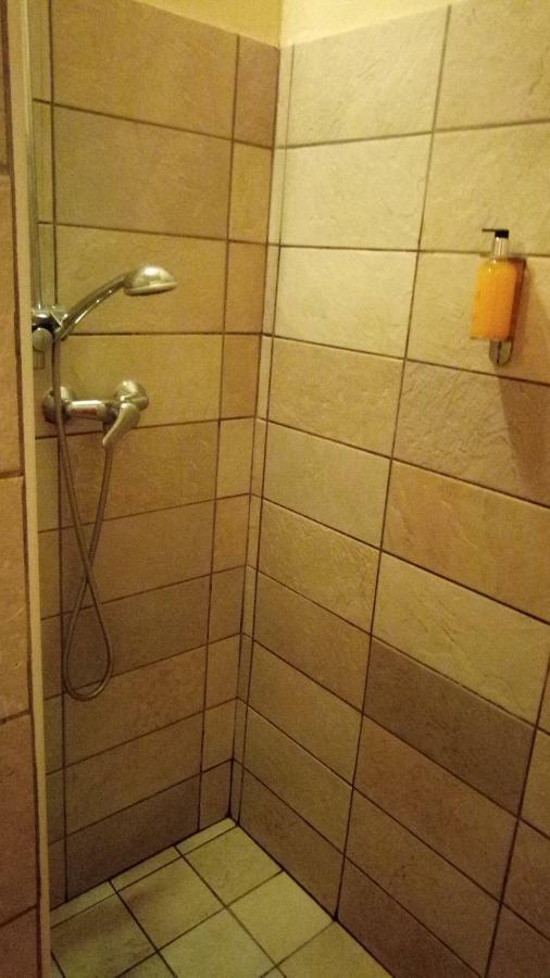 Corte Posta B&B - Parcheggio E Bagno In Camera มานโตวา ภายนอก รูปภาพ
